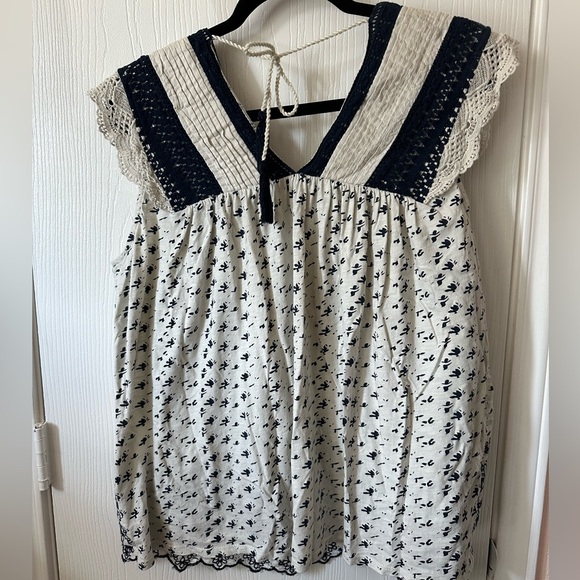 Lucky Brand Top 1x - Picture 7 of 9